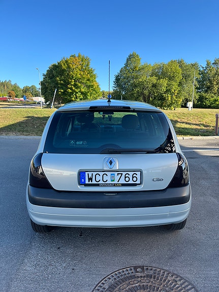 Renault Clio 6 of 16