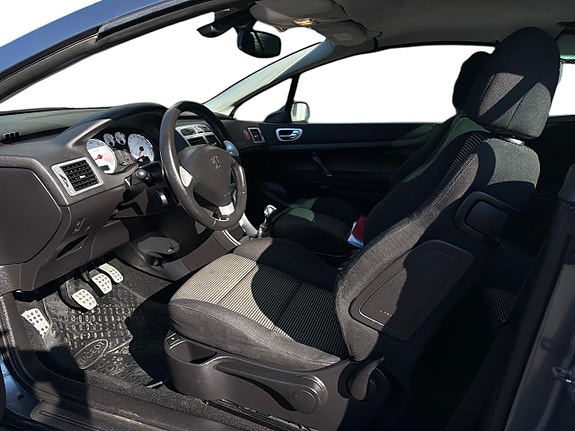 Peugeot 307 16 of 22