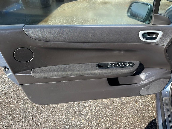 Peugeot 307 22 of 22