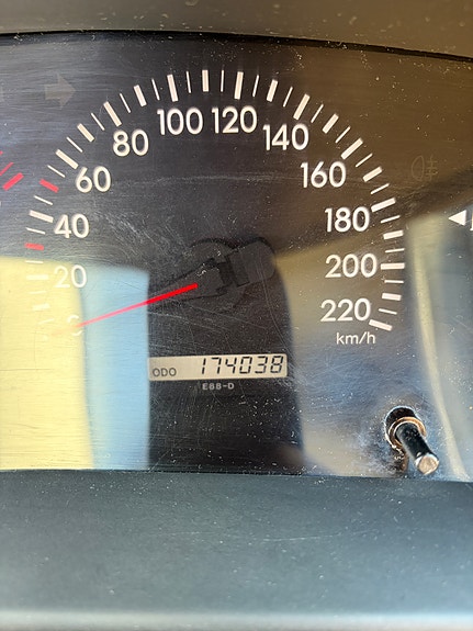 Toyota Corolla 7 of 8