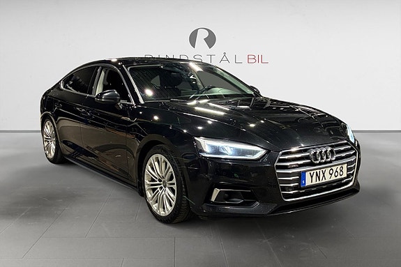 Audi A5 9 of 17