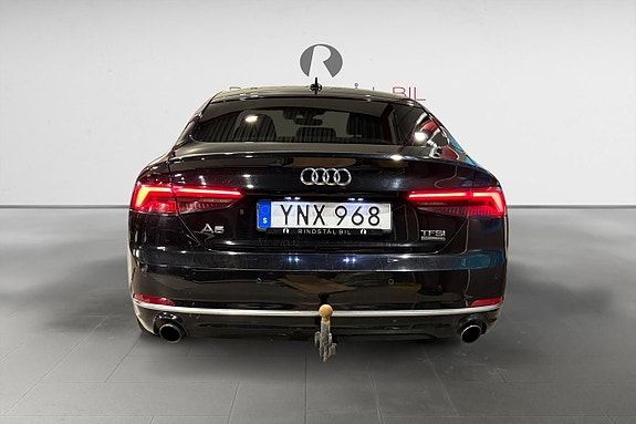 Audi A5 6 of 17
