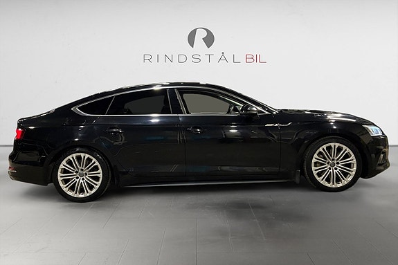 Audi A5 8 of 17