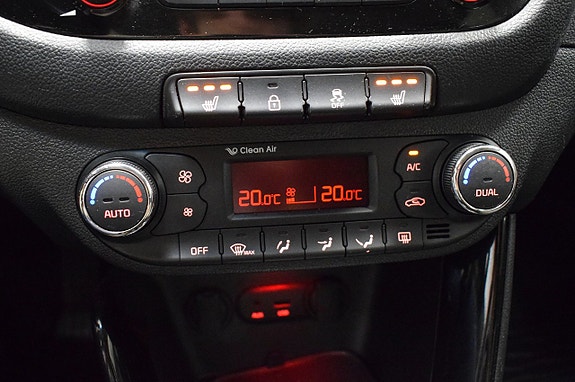 Kia Ceed 14 of 22