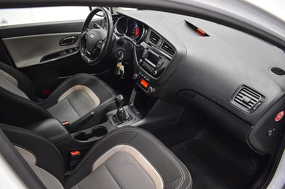 Kia Ceed 10 of 22
