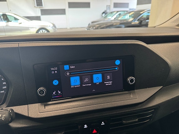 Volkswagen Caddy 11 of 18