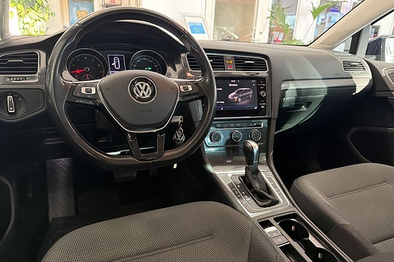 Volkswagen Golf I 9 of 19