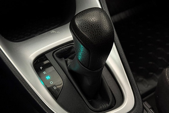 Toyota Yaris 24 of 28