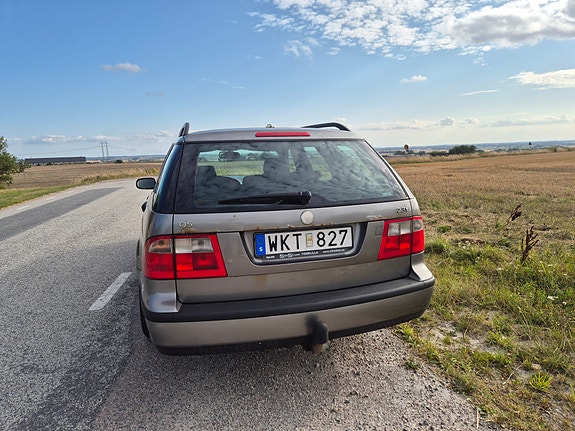 Saab 9-5 3 of 13