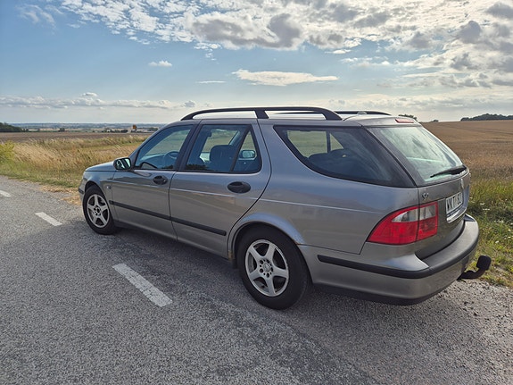 Saab 9-5 2 of 13
