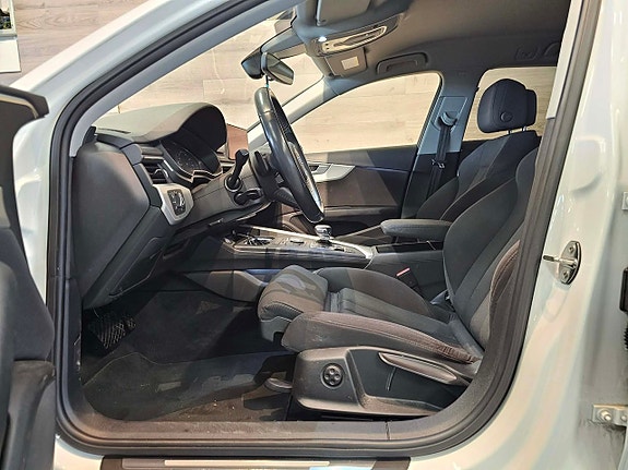 Audi A4 5 of 20