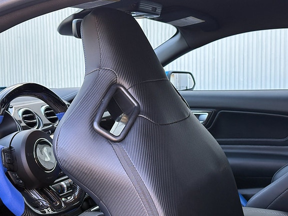 Ford Mustang 14 of 28
