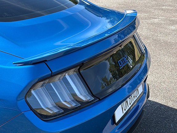 Ford Mustang 25 of 28