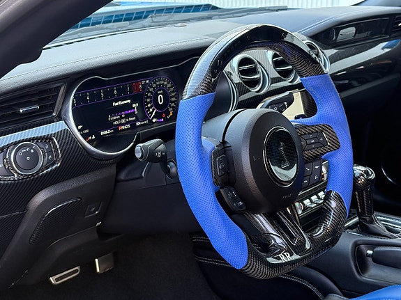 Ford Mustang 11 of 28