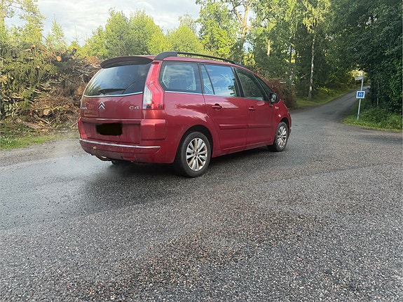 Citroen Grand C4 Picasso 2 of 3