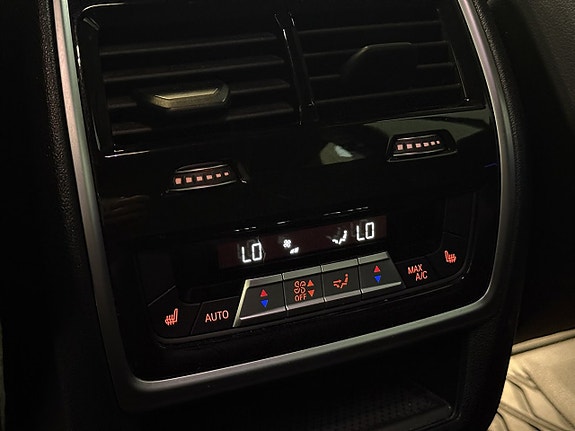 BMW X5 15 of 25