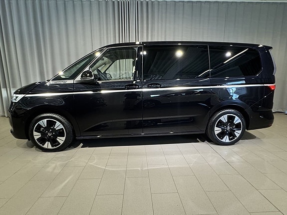 Volkswagen Multivan 3 of 25