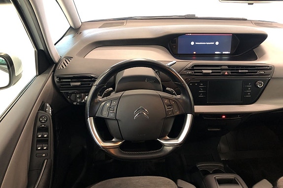 Citroen Grand C4 Picasso 14 of 16