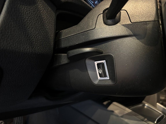 BMW 330d 12 of 30