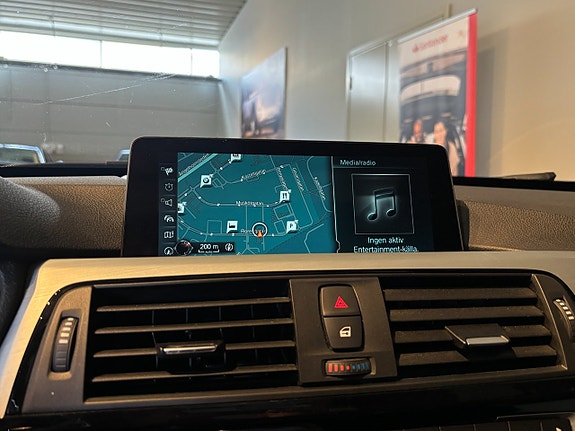 BMW 330d 22 of 30