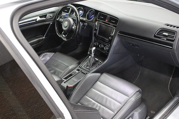 Volkswagen Golf I 14 of 18