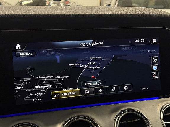 Mercedes-Benz E220 18 of 26