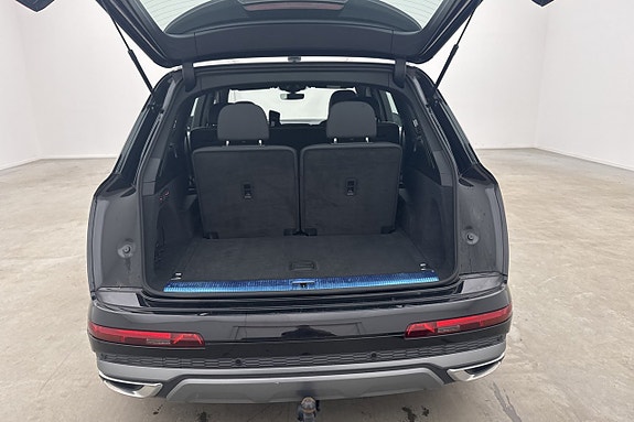 Audi Q7 26 of 29