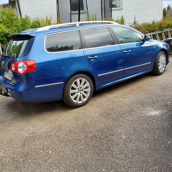 Volkswagen Passat 3 of 10