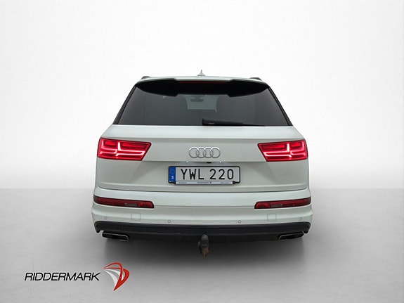 Audi Q7 6 of 30