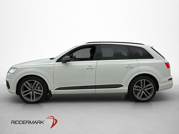 Audi Q7 4 of 30