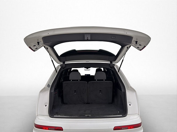 Audi Q7 29 of 30