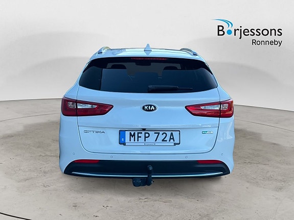 Kia Optima 4 of 21