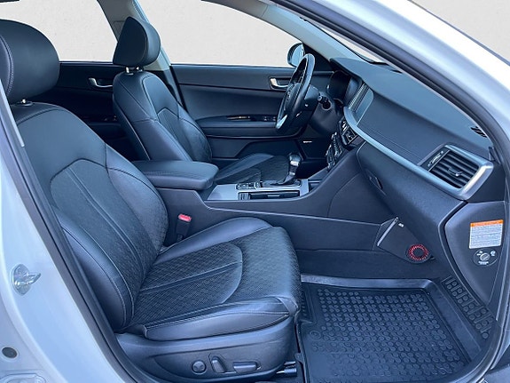Kia Optima 14 of 21