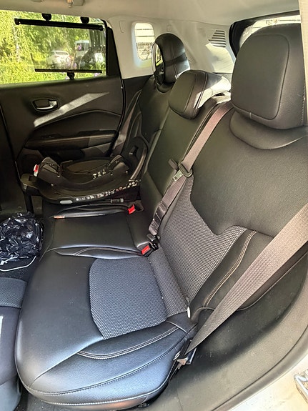 Jeep Compass 13 of 17