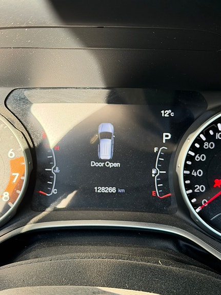 Jeep Compass 8 of 17