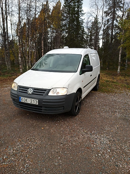 Volkswagen Caddy Maxi 4 of 6