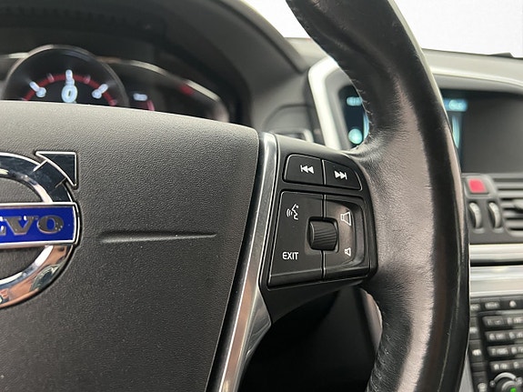 Volvo XC60 20 of 30