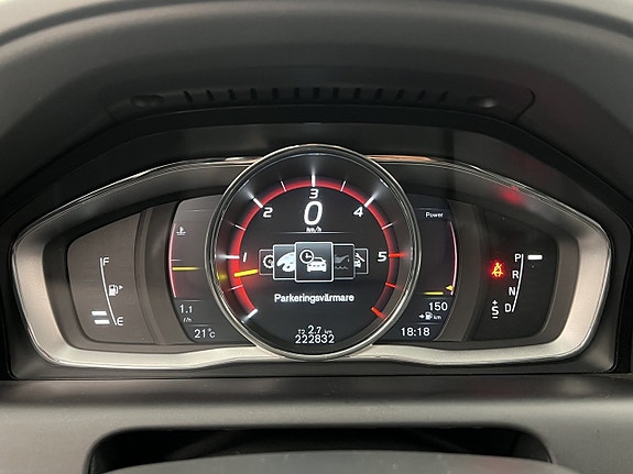 Volvo XC60 19 of 30