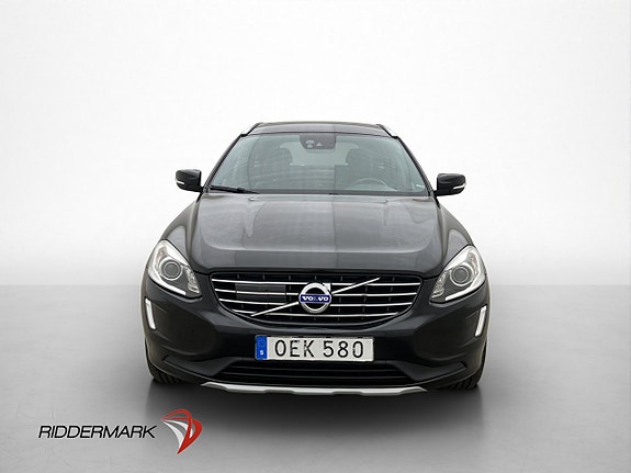 Volvo XC60 2 of 30