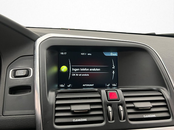 Volvo XC60 21 of 30