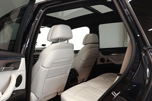 BMW X5 16 of 17