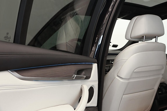 BMW X5 17 of 17