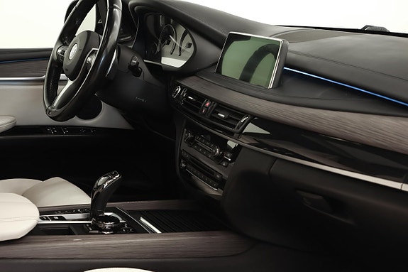 BMW X5 7 of 17
