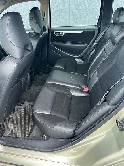 Volvo V70 6 of 6