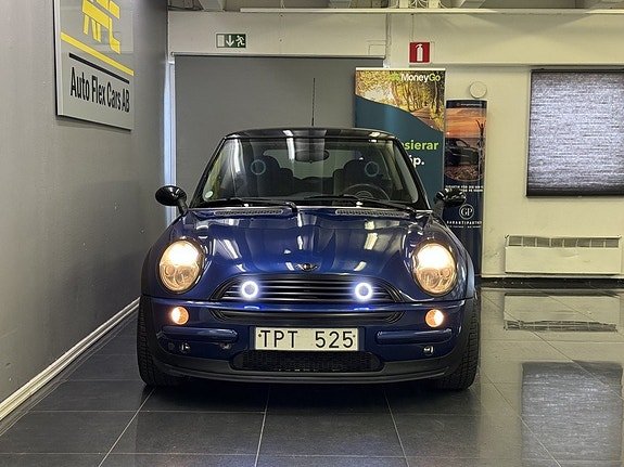MINI Cooper 5 of 18