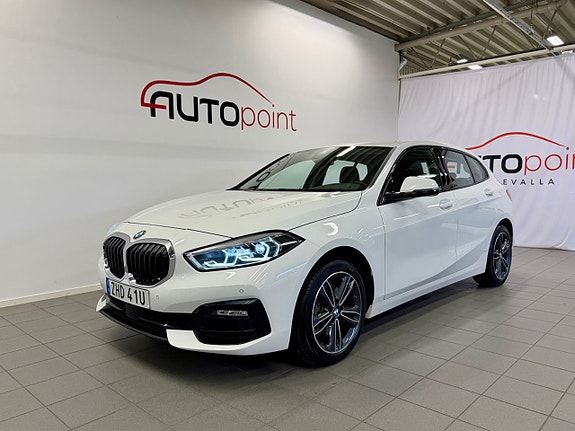 BMW 118i 10 of 21