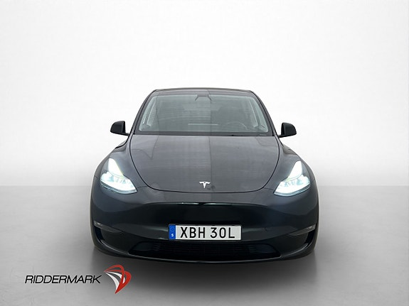 Tesla Model Y 3 of 30