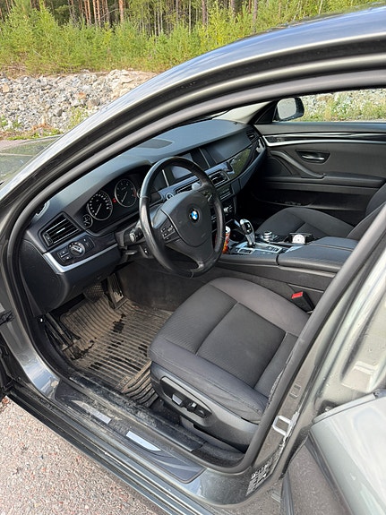 BMW 520d 8 of 9