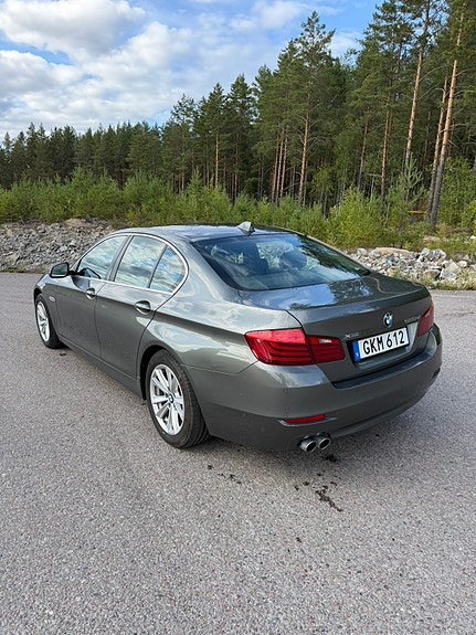 BMW 520d 3 of 9