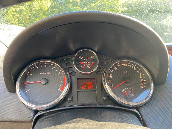 Peugeot 207 2 of 3